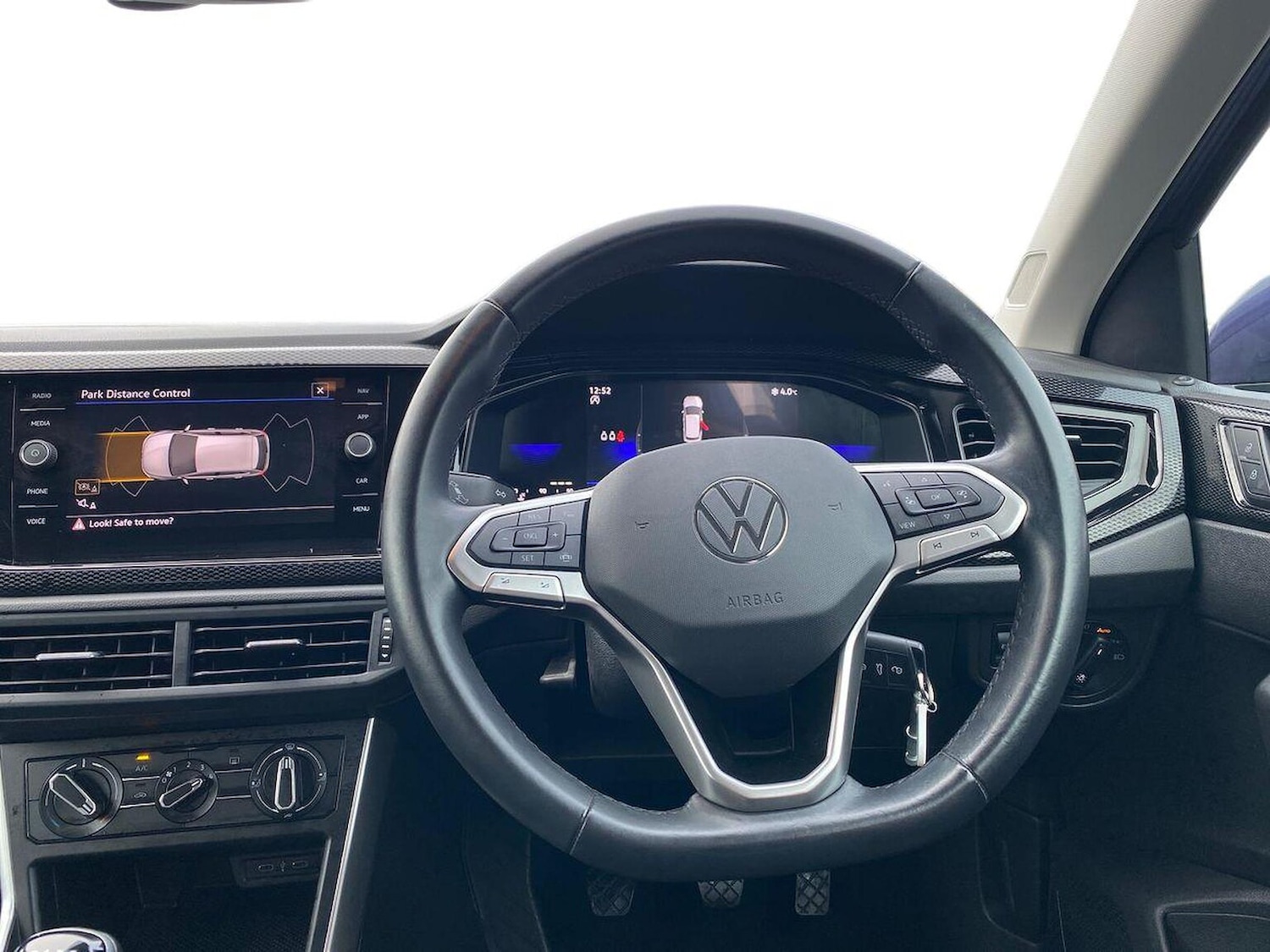 Used Volkswagen Polo 2023 for sale - 77676364: Photo 9