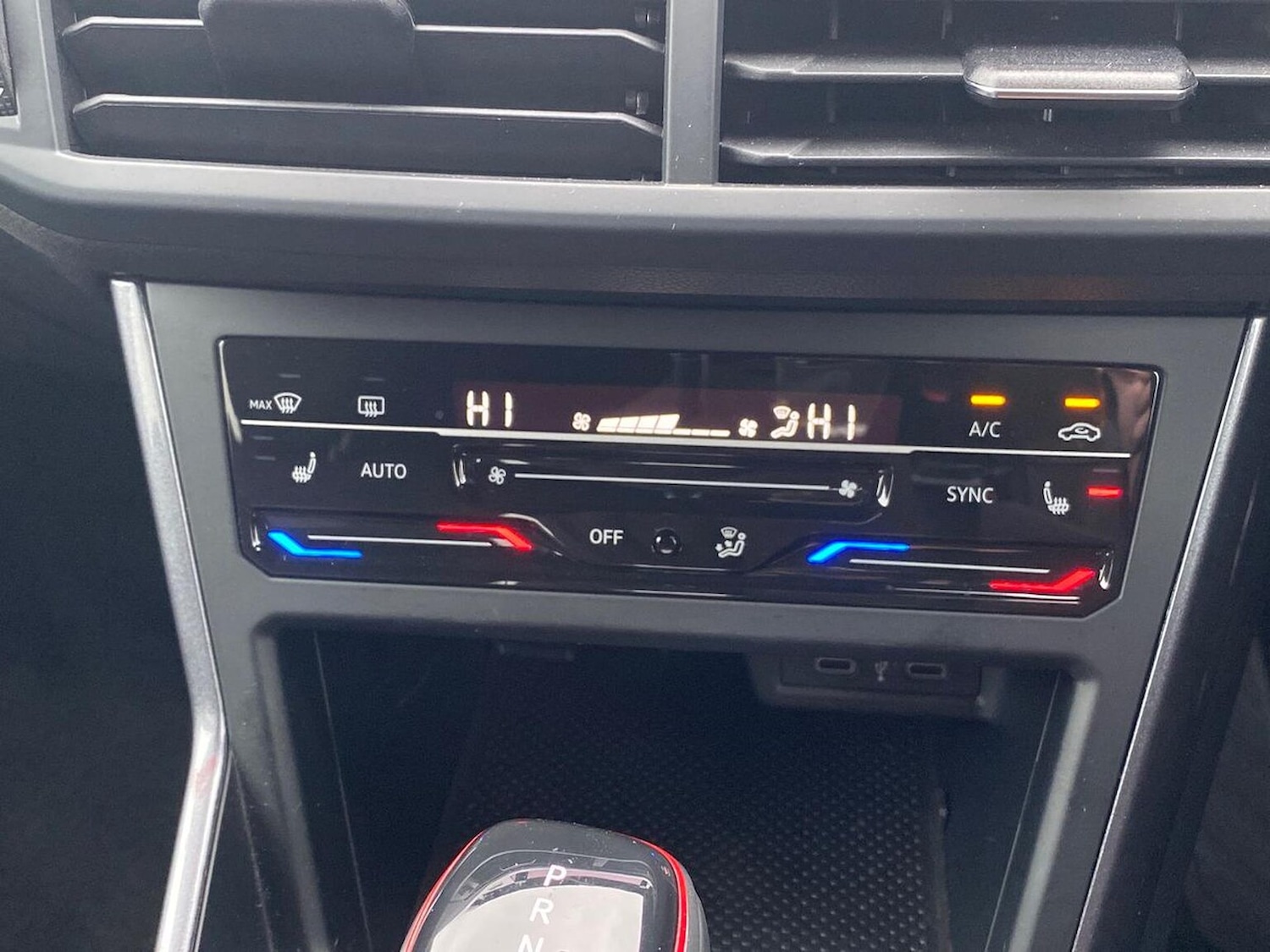 Used Volkswagen Polo 2022 for sale - 76310142: Photo 12