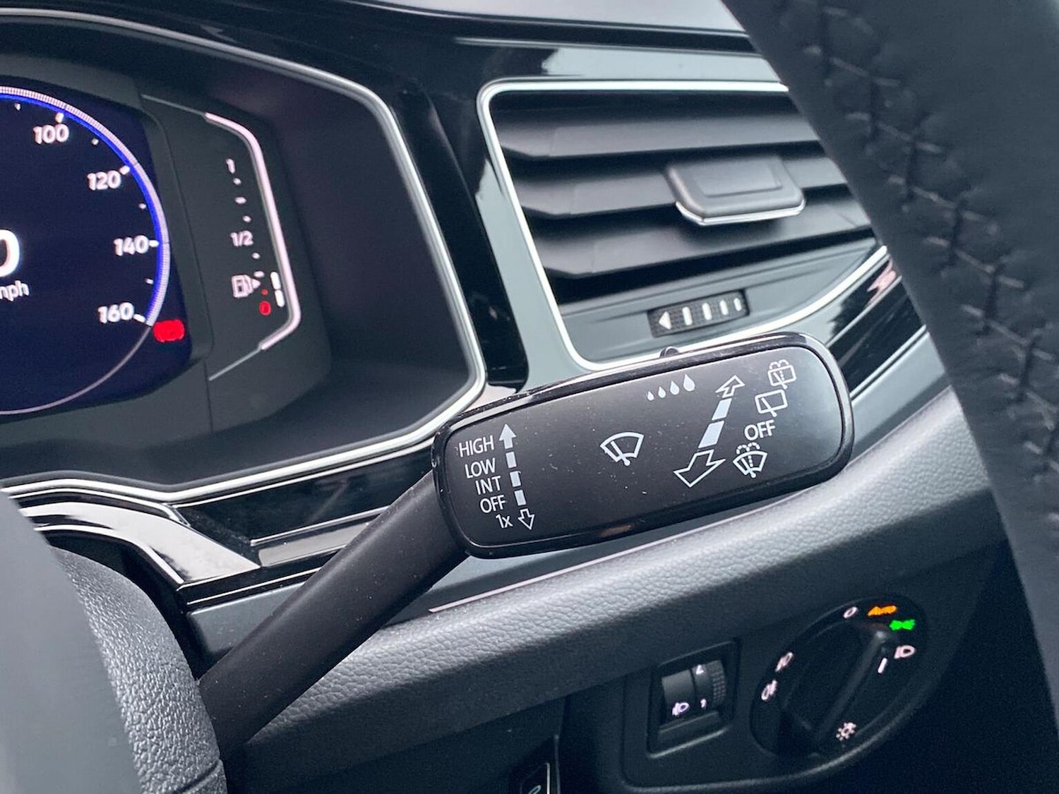 Used Volkswagen Taigo 2022 for sale - 77056833: Photo 29