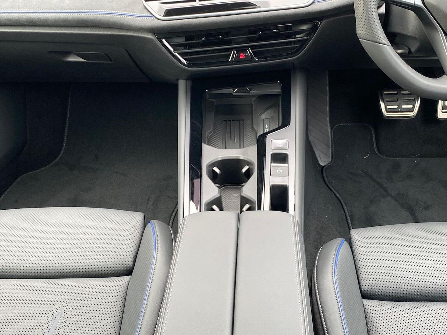 Used Volkswagen Passat 2025 for sale - 76030326: Photo 13