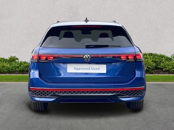 Used Volkswagen Passat 2025 for sale - 76030326: Photo 4