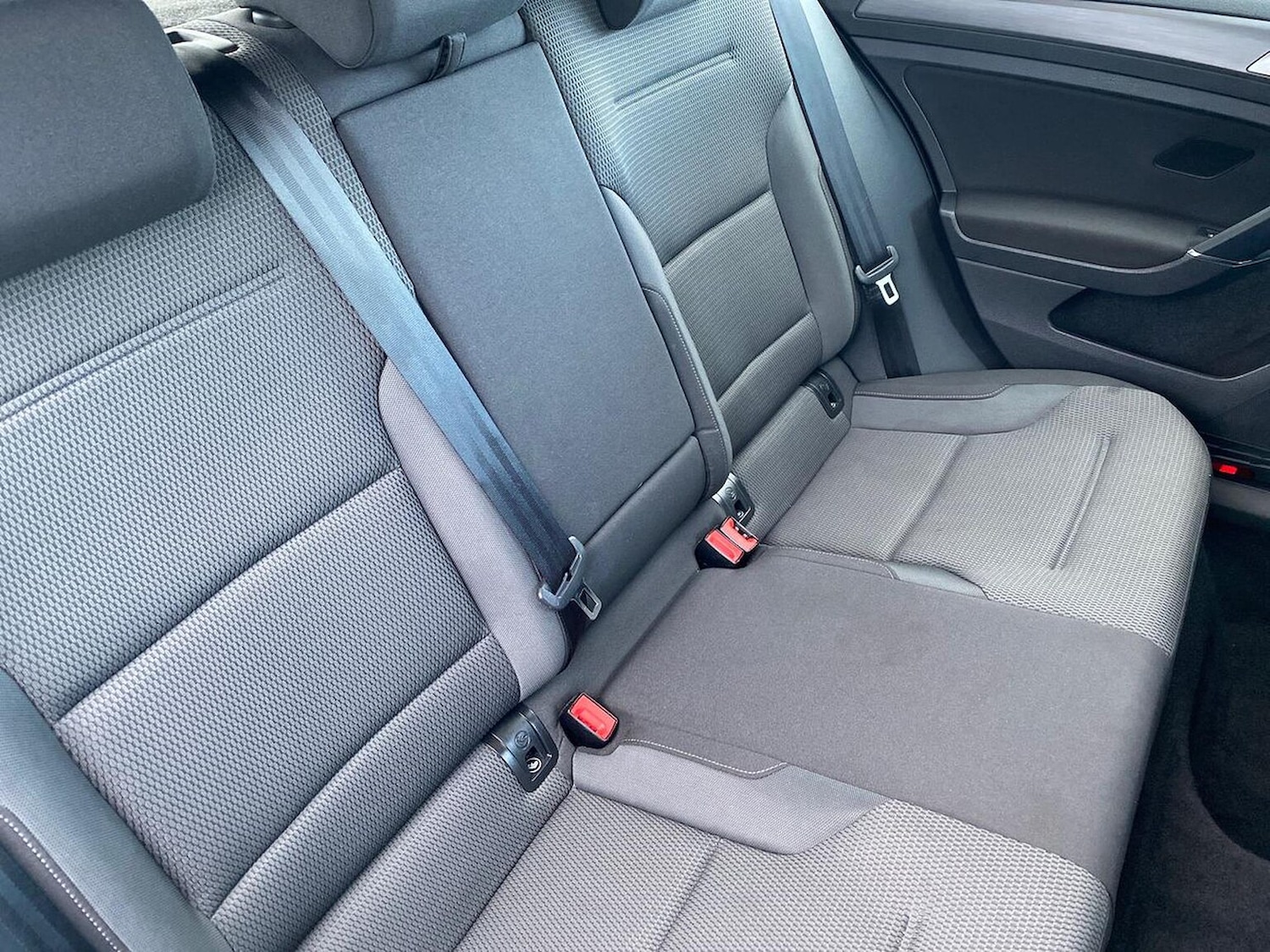 Used Volkswagen Golf 2018 for sale - 76628219: Photo 16