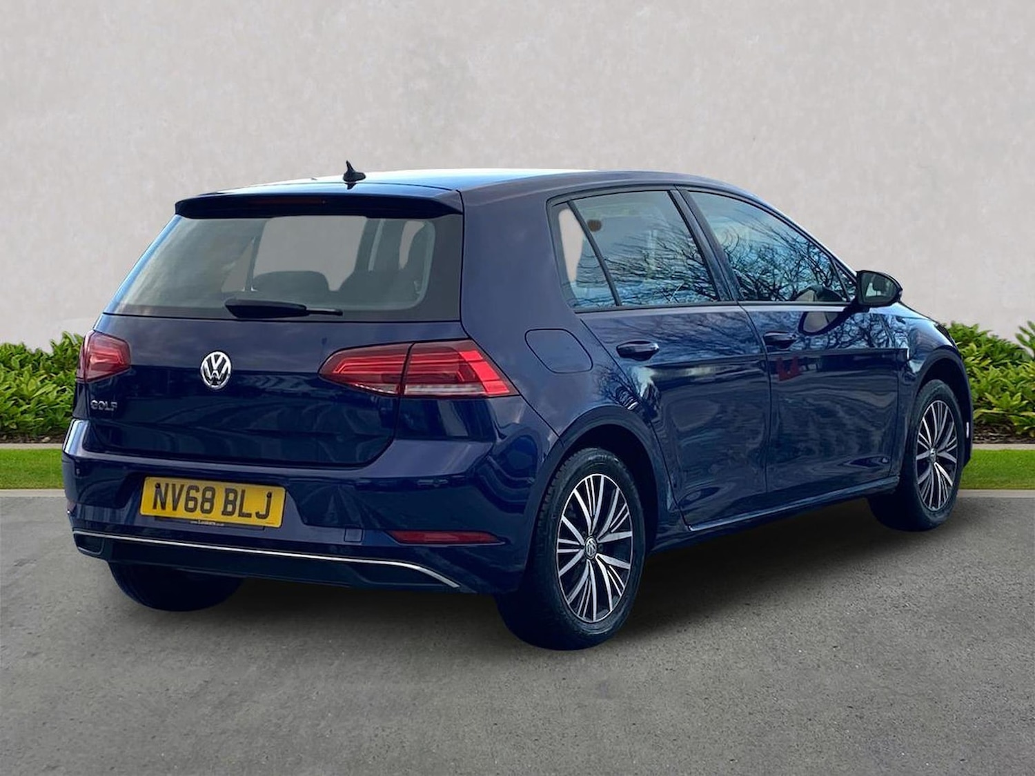 Used Volkswagen Golf 2018 for sale - 76628219: Photo 18