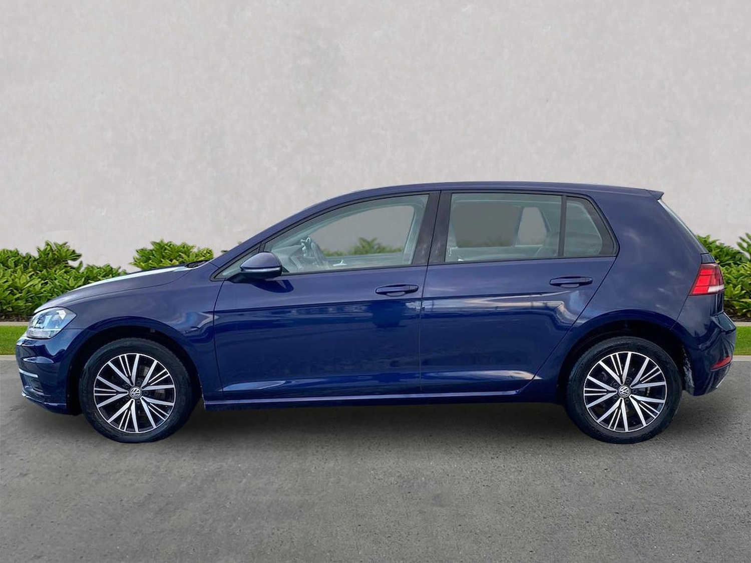Used Volkswagen Golf 2018 for sale - 76628219: Photo 19