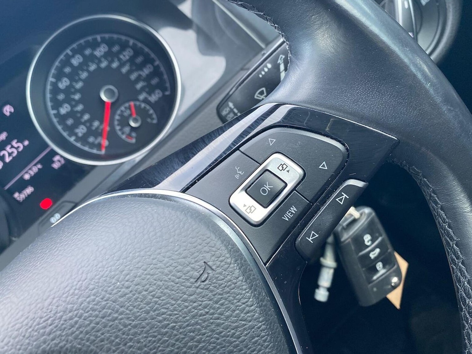 Used Volkswagen Golf 2018 for sale - 76628219: Photo 24