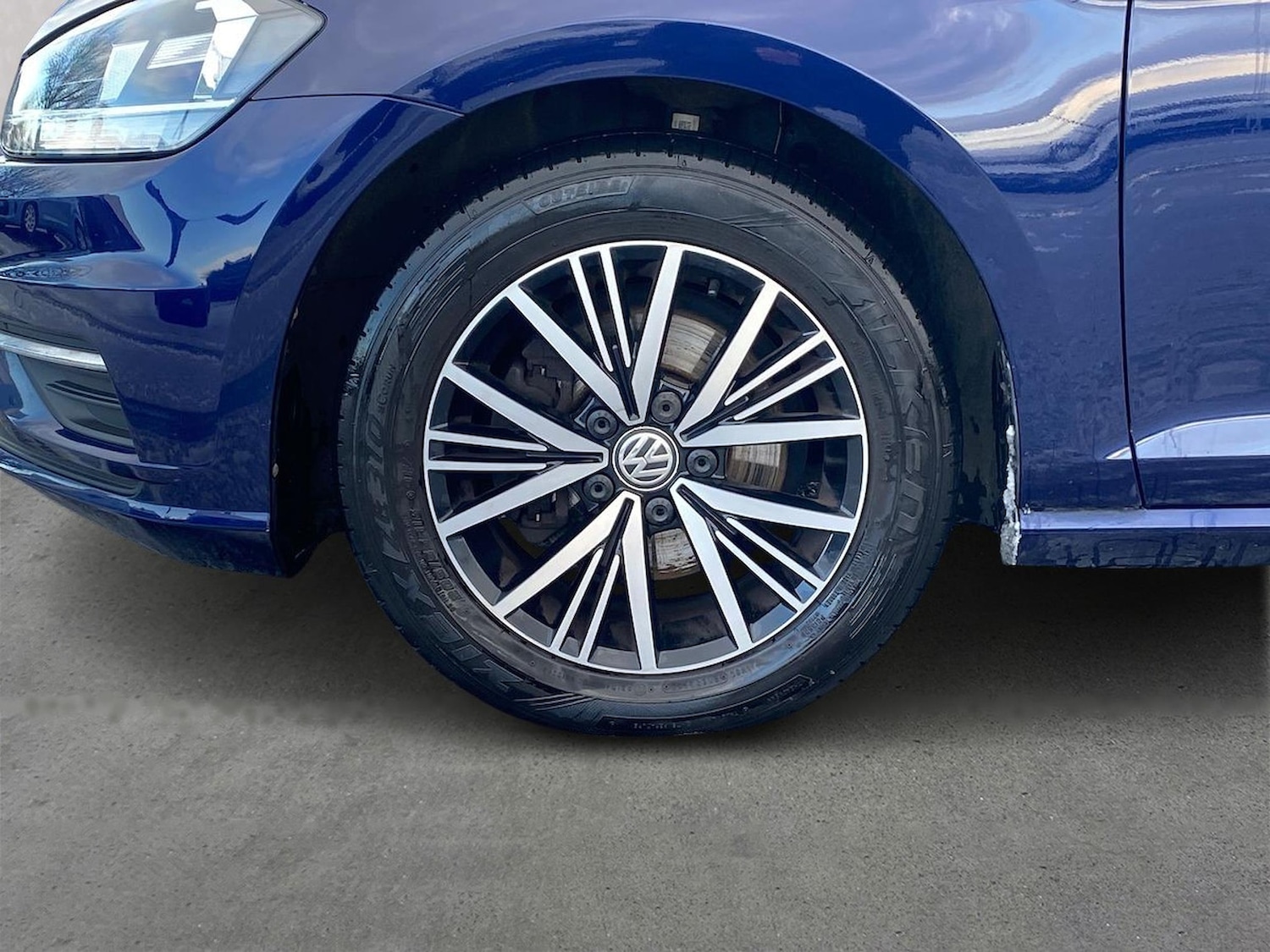 Used Volkswagen Golf 2018 for sale - 76628219: Photo 6