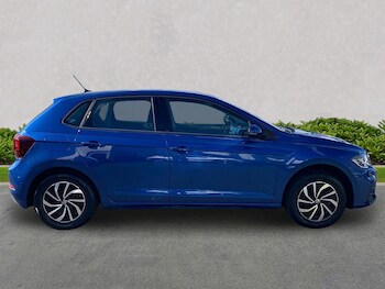 Used Volkswagen Polo 2023 for sale - 78268791: Photo