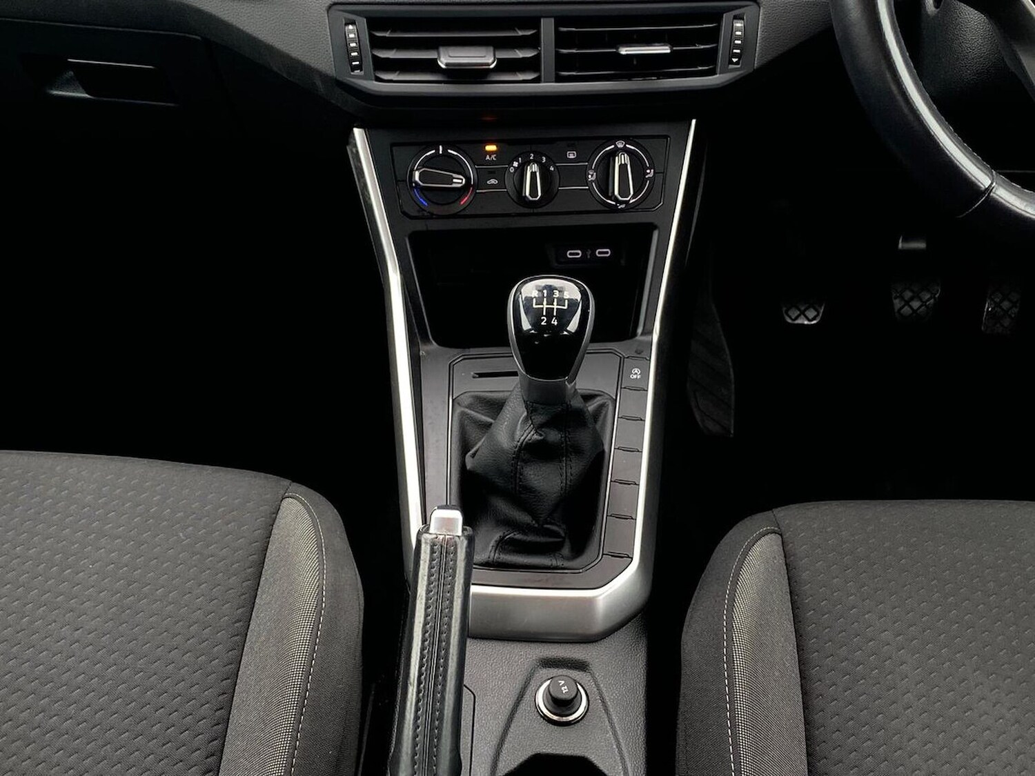 Used Volkswagen Polo 2023 for sale - 76300819: Photo 13