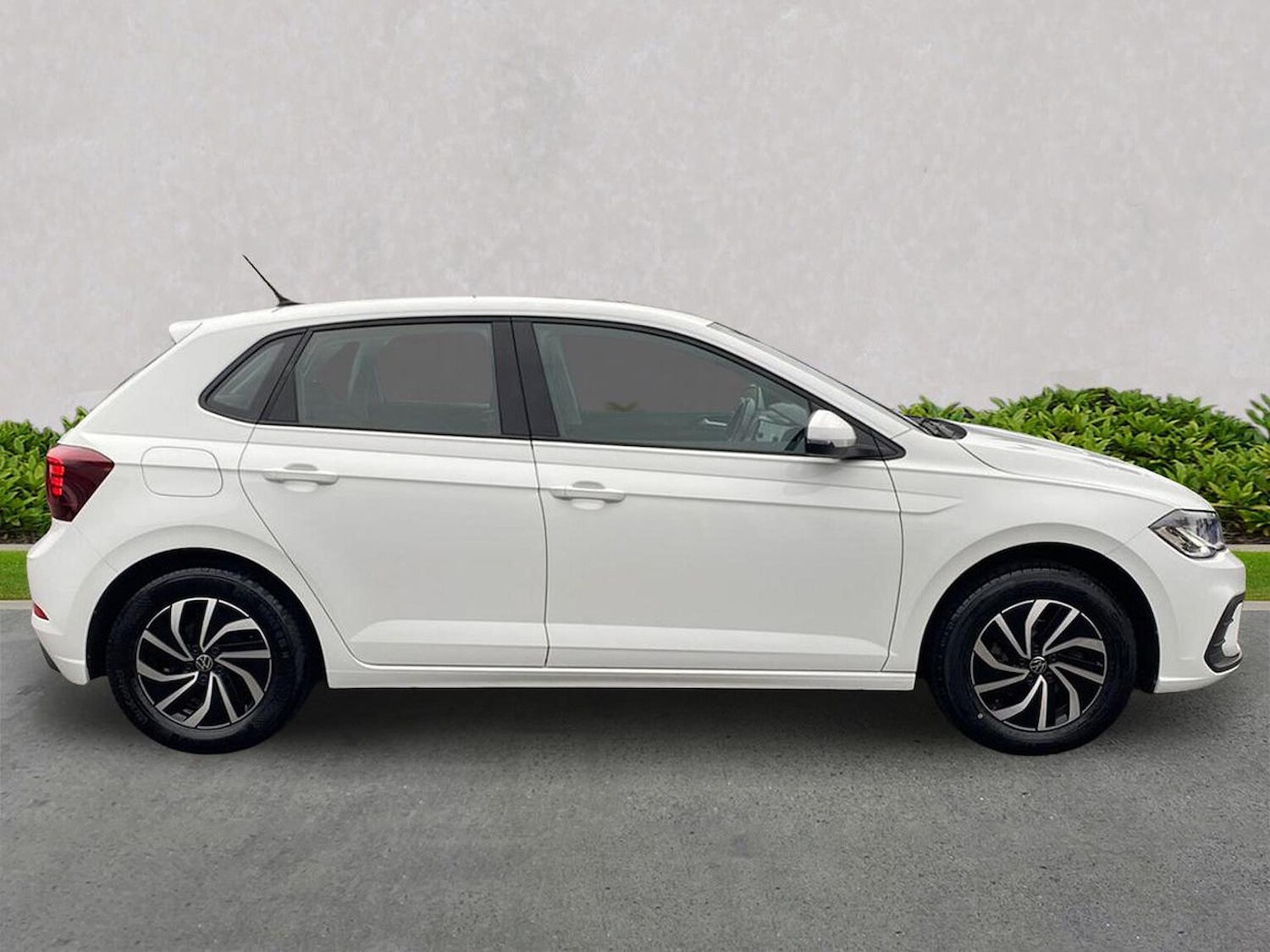 Used Volkswagen Polo 2023 for sale - 76300819: Photo 3