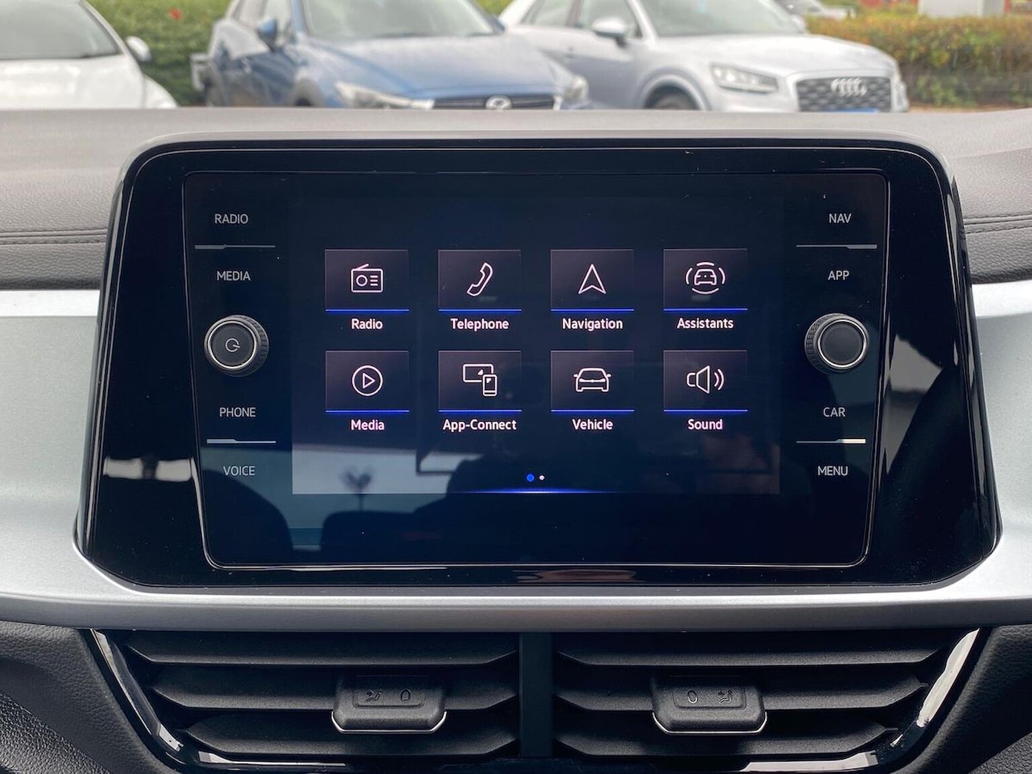 Used Volkswagen T-Roc 2022 for sale - 76165021: Photo 11