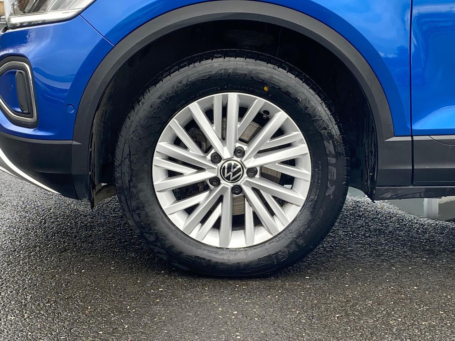 Used Volkswagen T-Roc 2022 for sale - 76165021: Photo 6