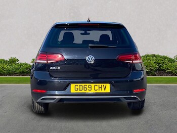 Used Volkswagen Golf 2019 for sale - 78229299: Photo