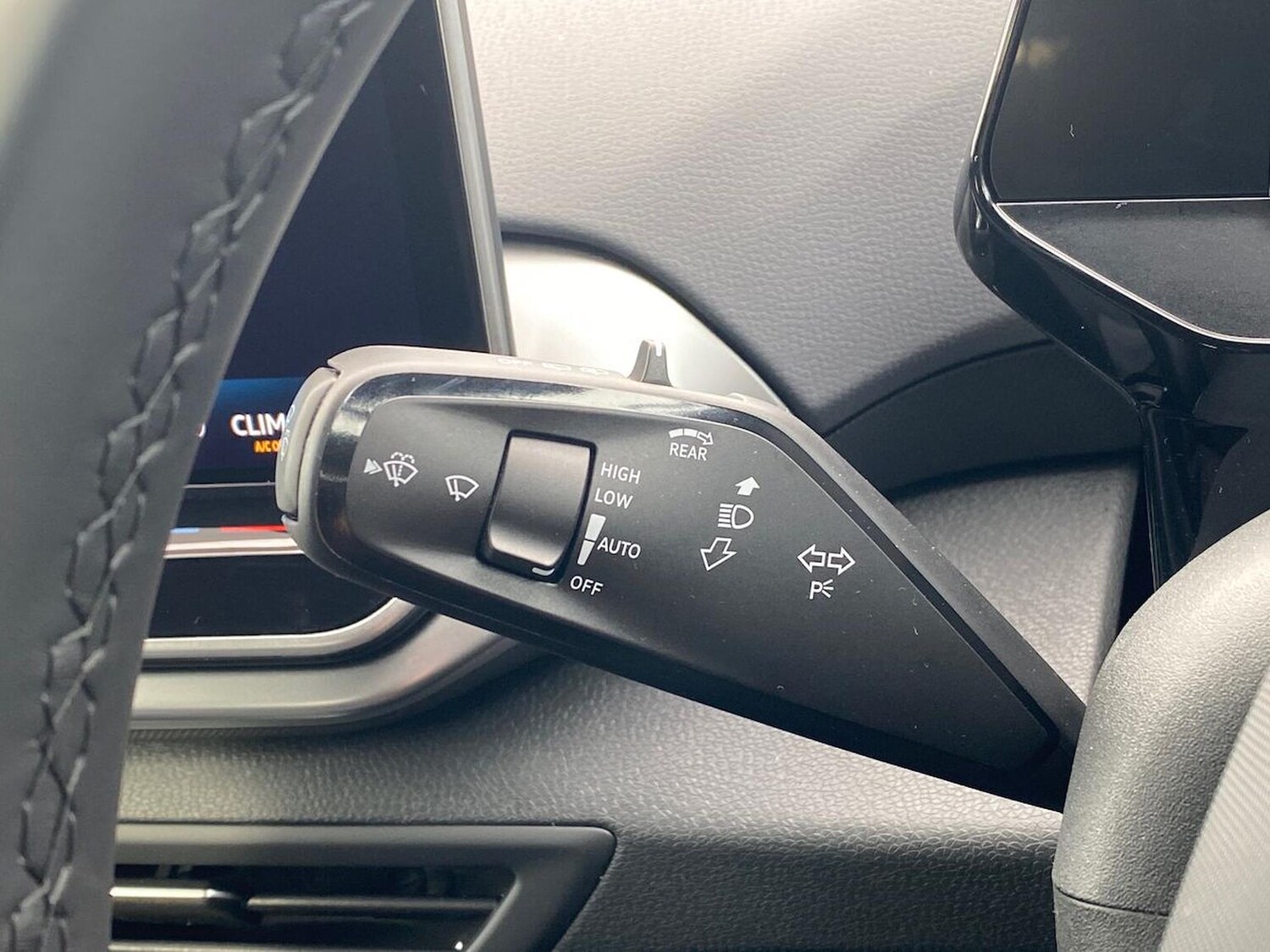 Used Volkswagen ID.4 2025 for sale - 76243207: Photo 28