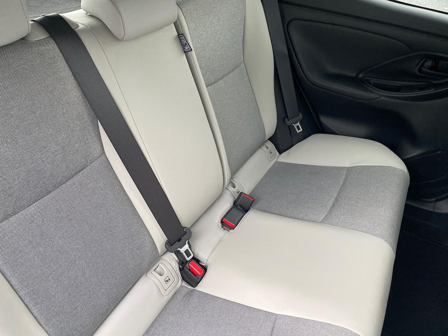 Used Toyota Yaris 2023 for sale - 76357978: Photo 16