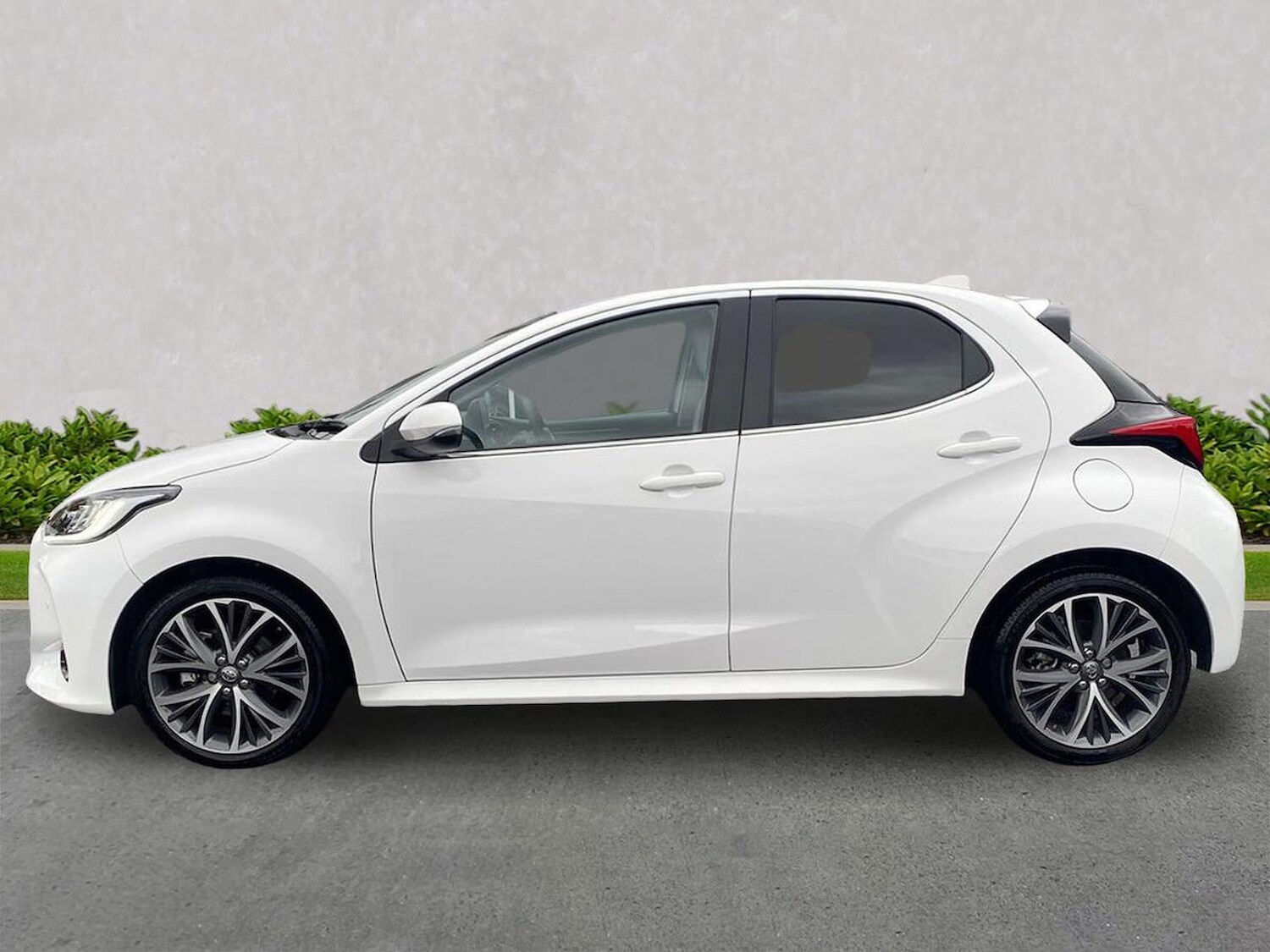 Used Toyota Yaris 2023 for sale - 76357978: Photo 19