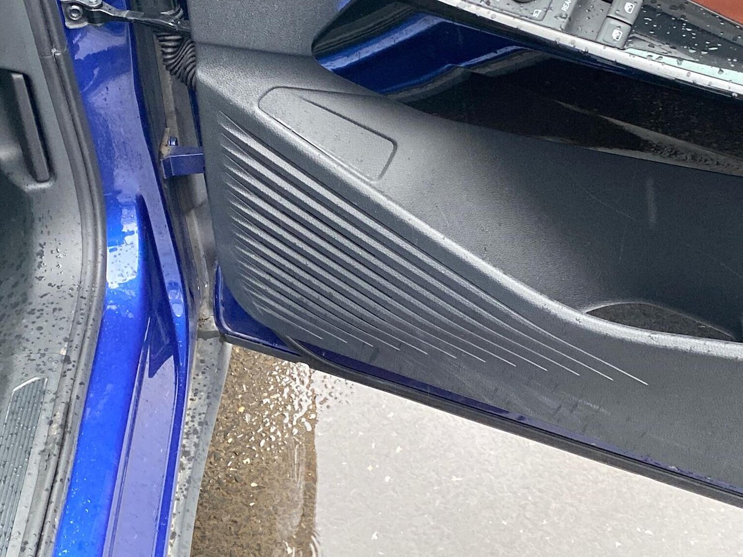 Used Volkswagen ID.4 2022 for sale - 78026189: Photo 30