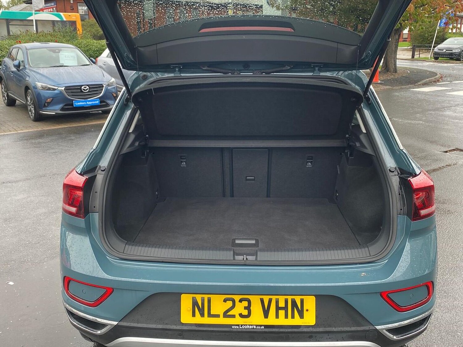 Used Volkswagen T-Roc 2023 for sale - 76165005: Photo 17