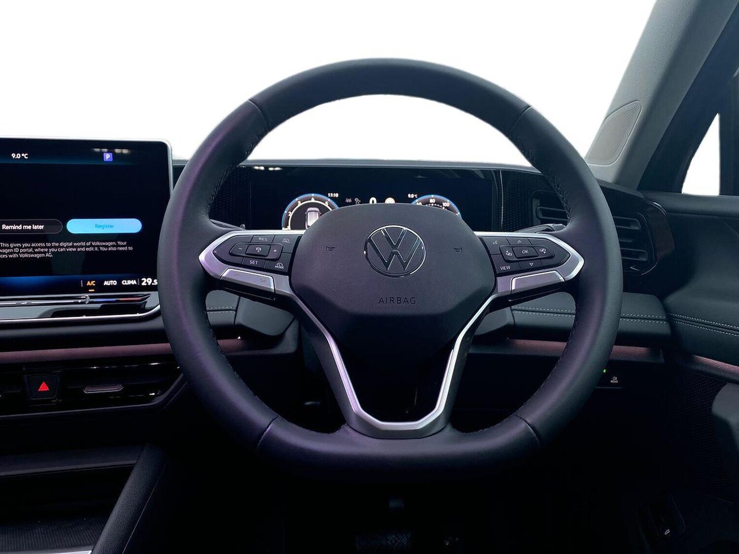 Used Volkswagen Tiguan 2026 for sale - 78195222: Photo 9