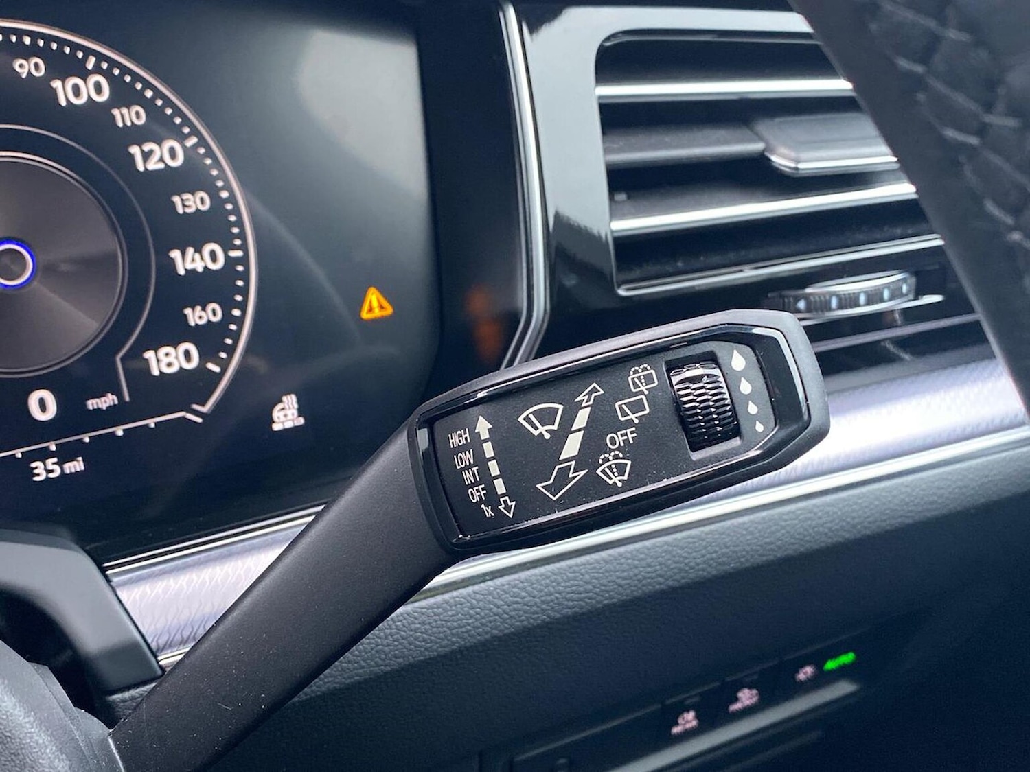 Used Volkswagen Touareg 2022 for sale - 76951213: Photo 27