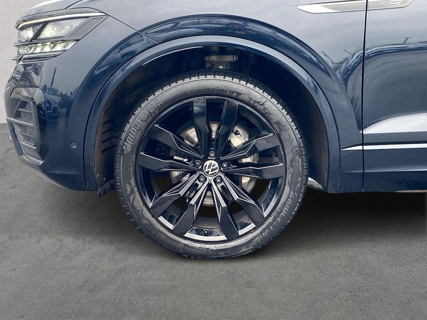 Used Volkswagen Touareg 2022 for sale - 76951213: Photo 6