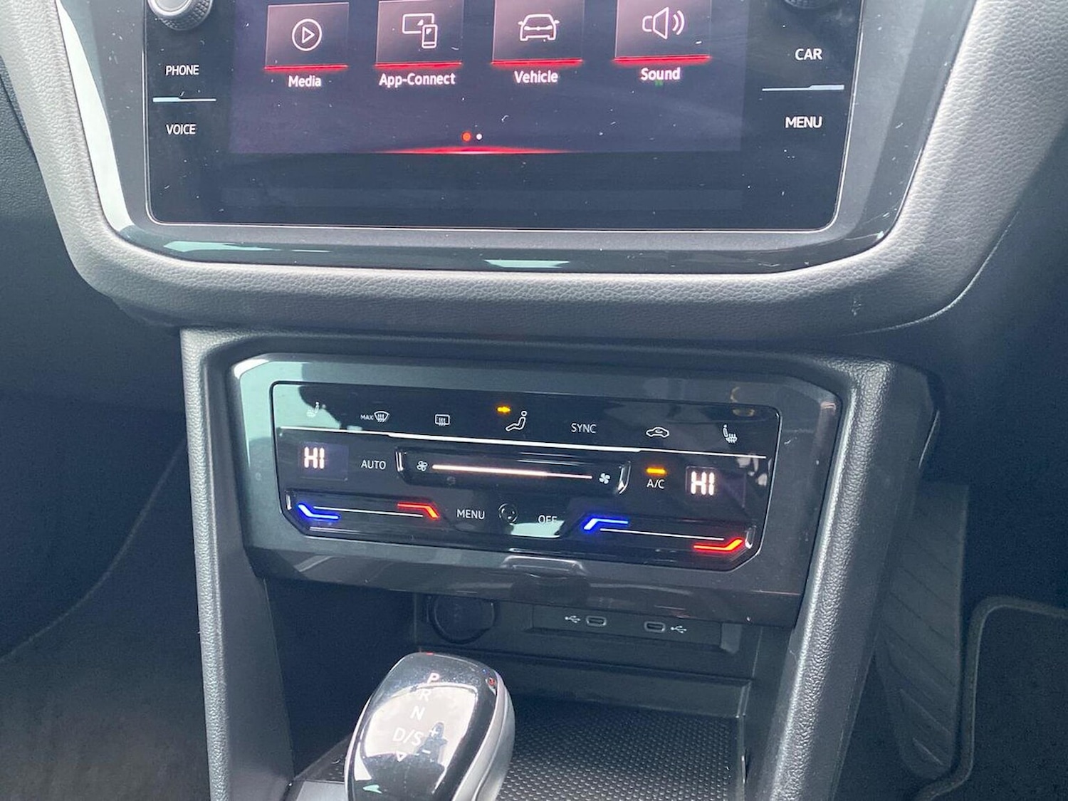 Used Volkswagen Tiguan 2023 for sale - 77980079: Photo 12