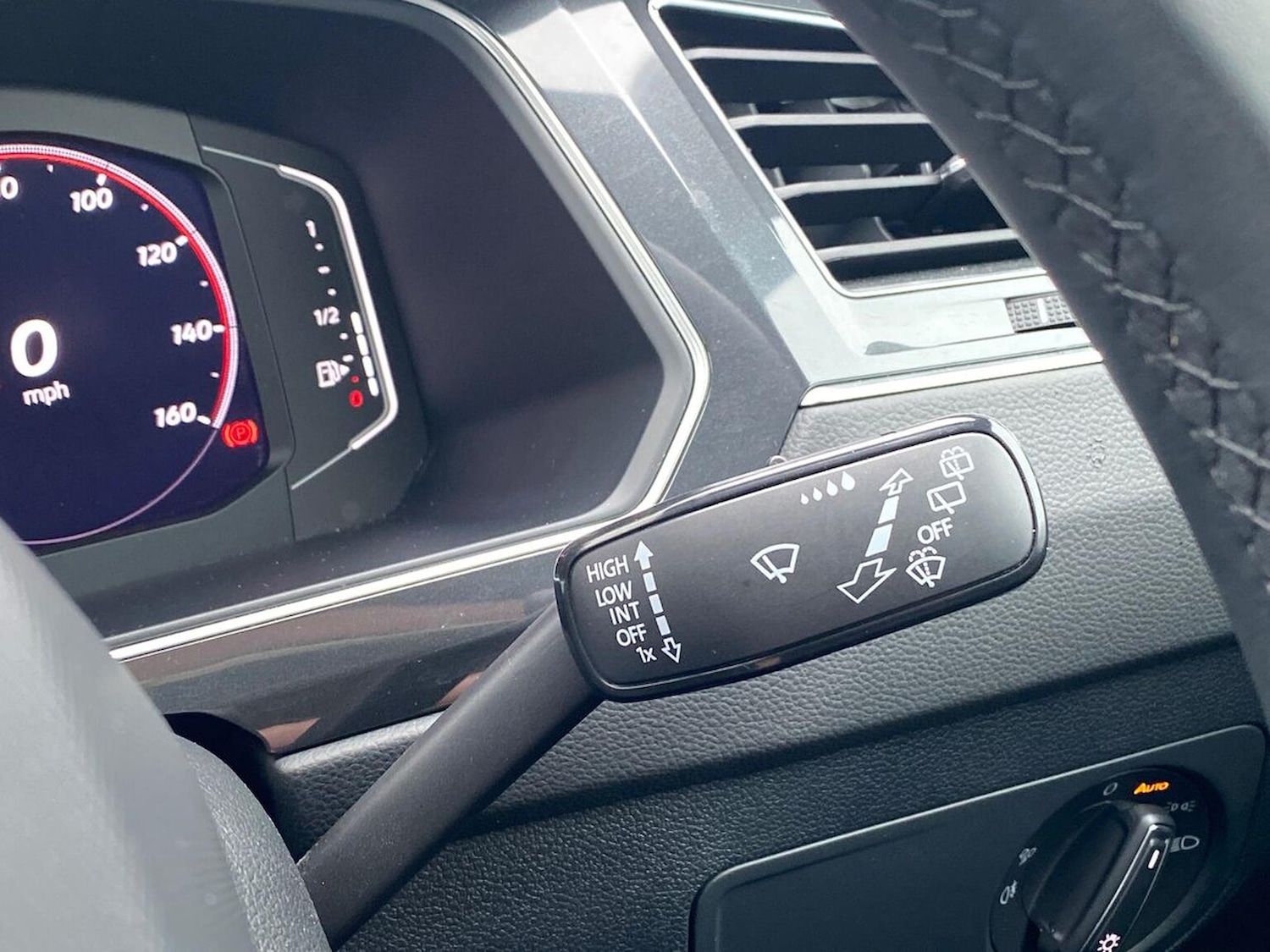 Used Volkswagen Tiguan 2023 for sale - 77980079: Photo 27