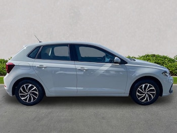 Used Volkswagen Polo 2023 for sale - 78532549: Photo