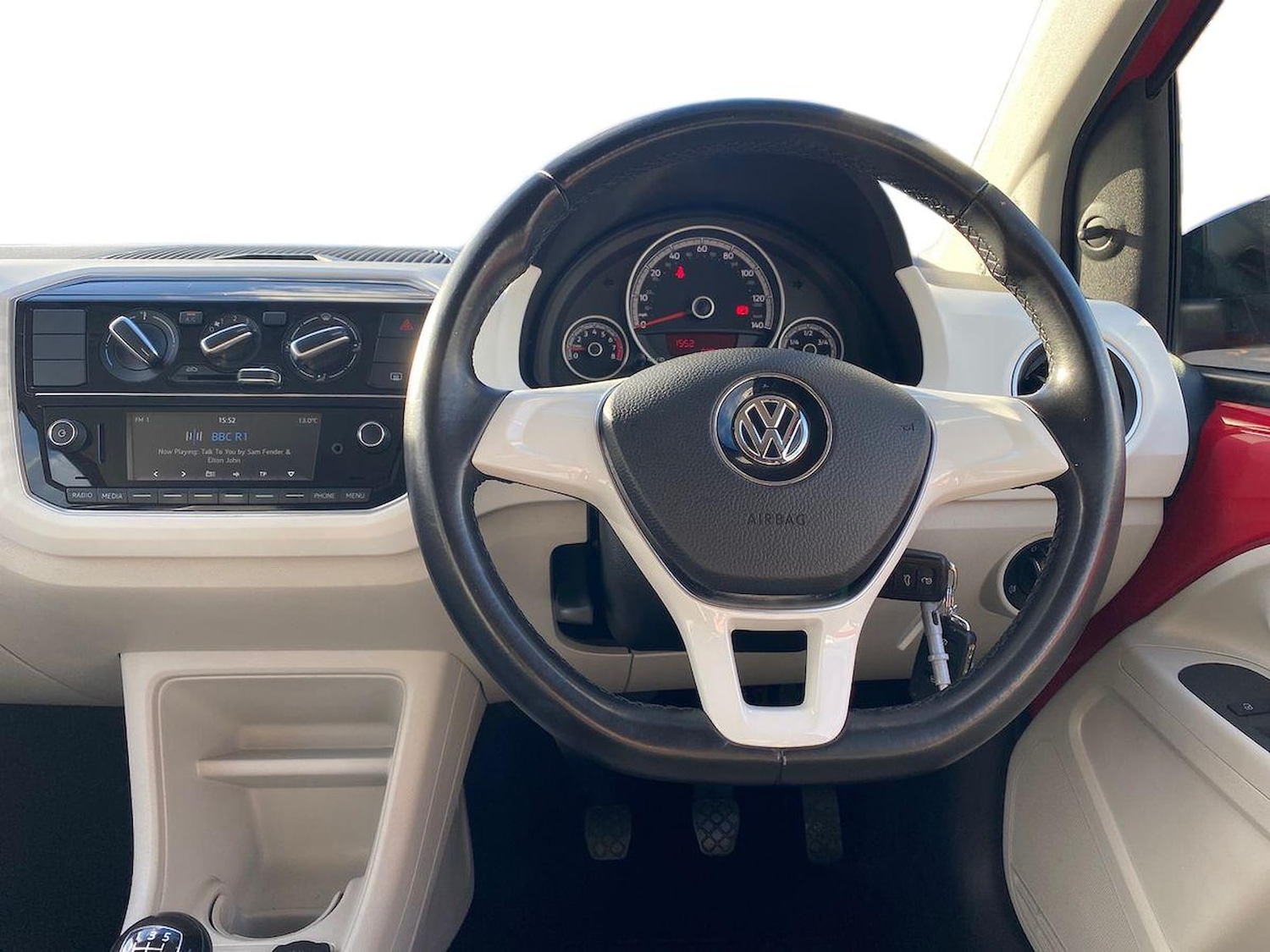 Used Volkswagen up! 2017 for sale - 76357975: Photo 9