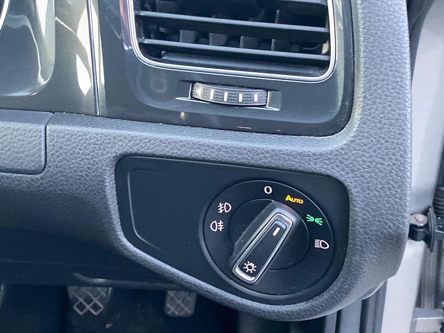 Used Volkswagen Golf 2020 for sale - 76911227: Photo 22