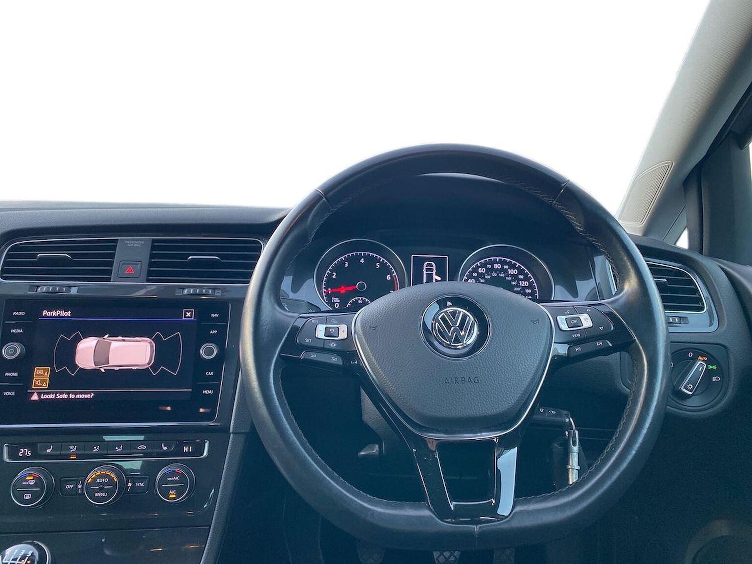 Used Volkswagen Golf 2020 for sale - 76911227: Photo 9