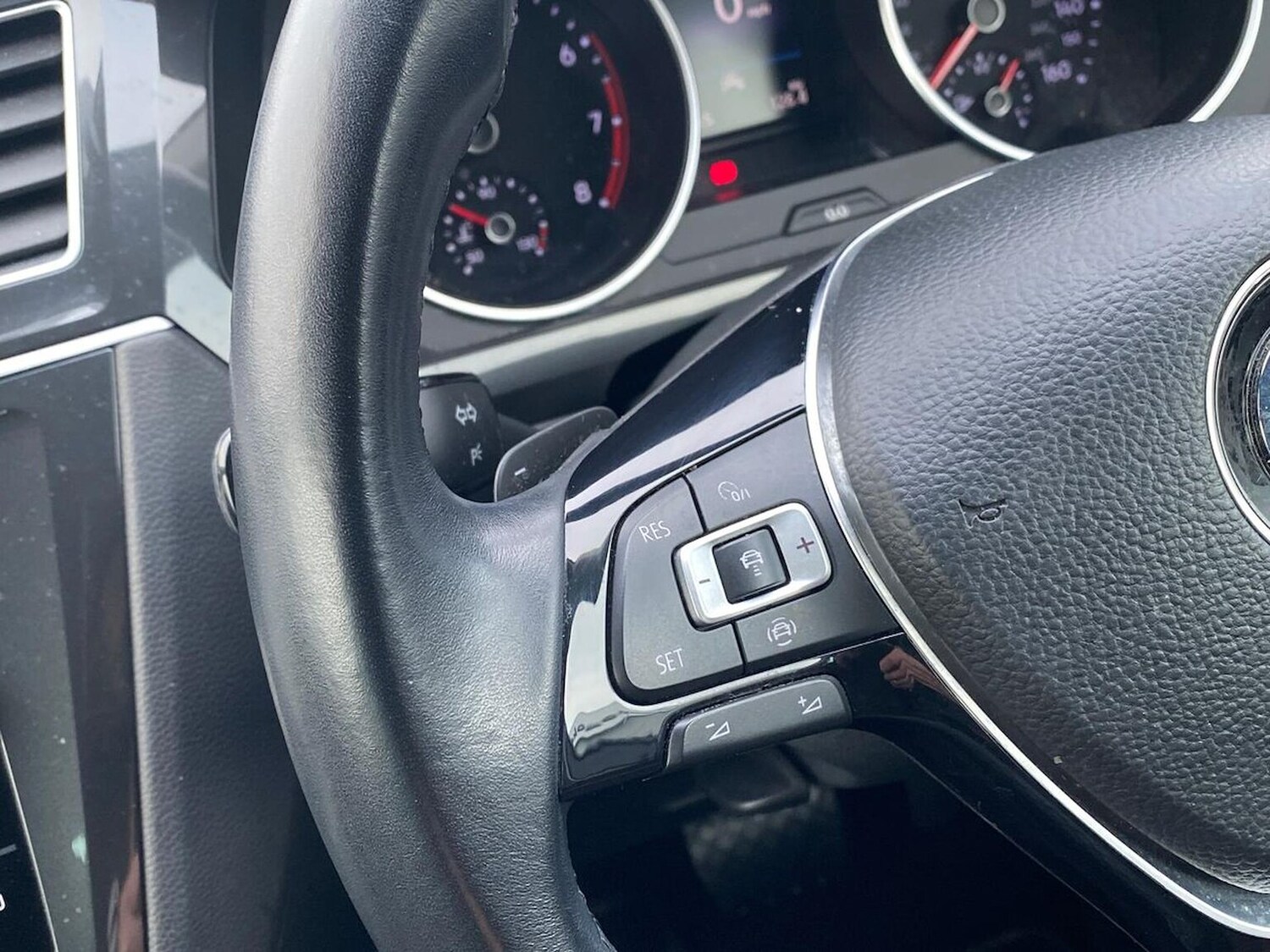 Used Volkswagen Tiguan 2019 for sale - 77062267: Photo 28