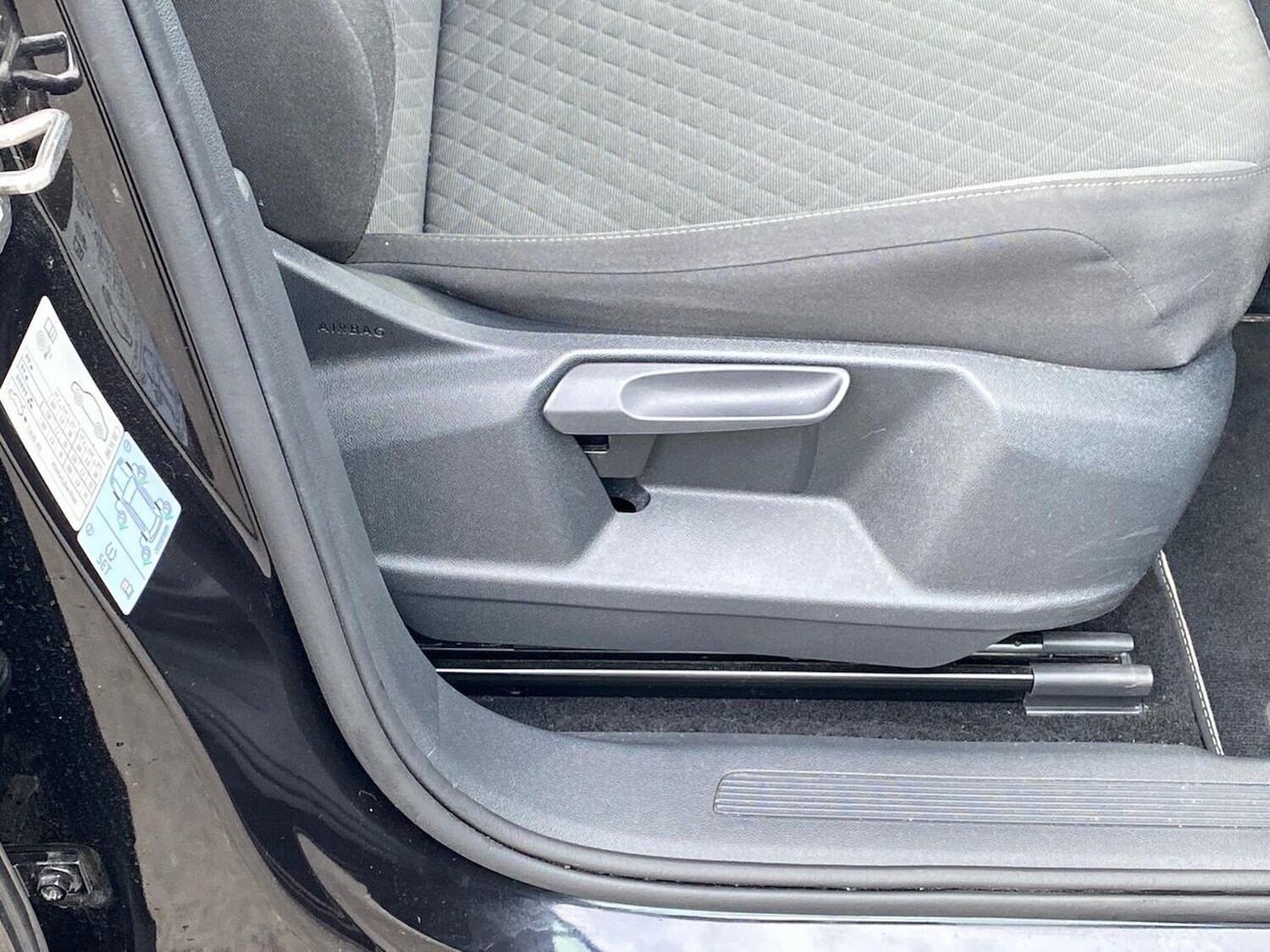 Used Volkswagen Tiguan 2019 for sale - 77062267: Photo 31