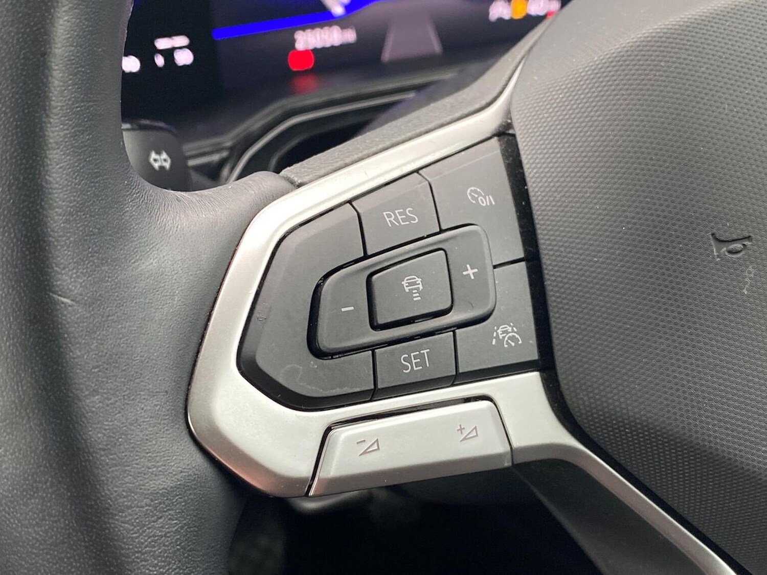 Used Volkswagen Polo 2022 for sale - 76821688: Photo 25