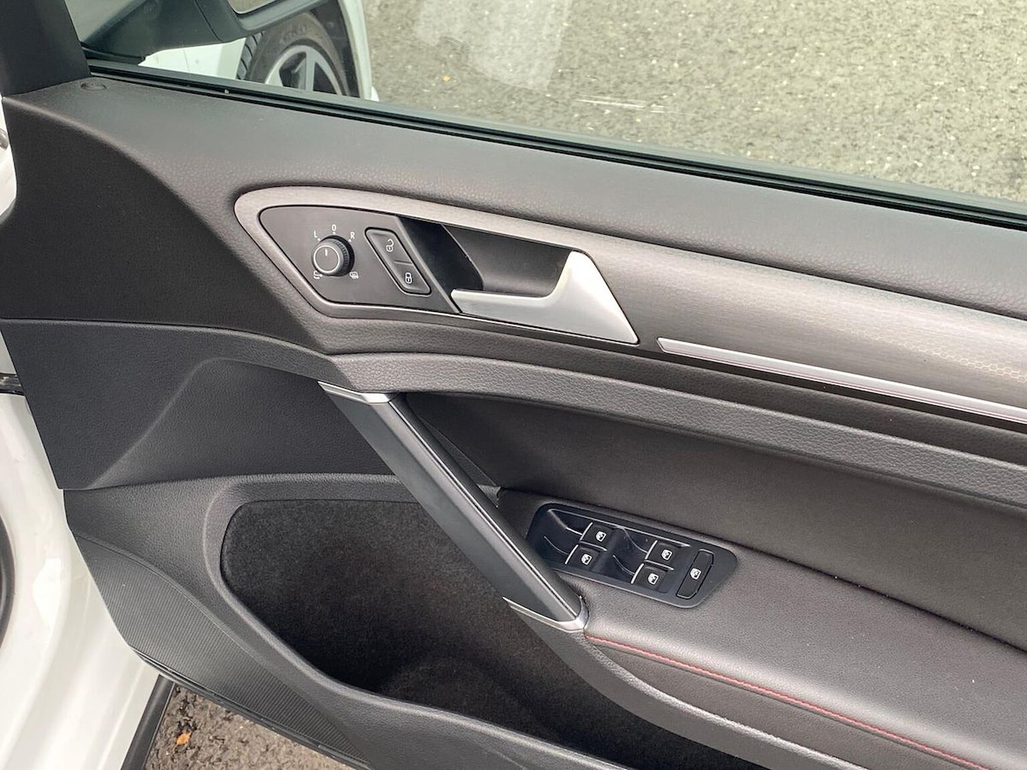 Used Volkswagen Golf 2019 for sale - 76543000: Photo 21