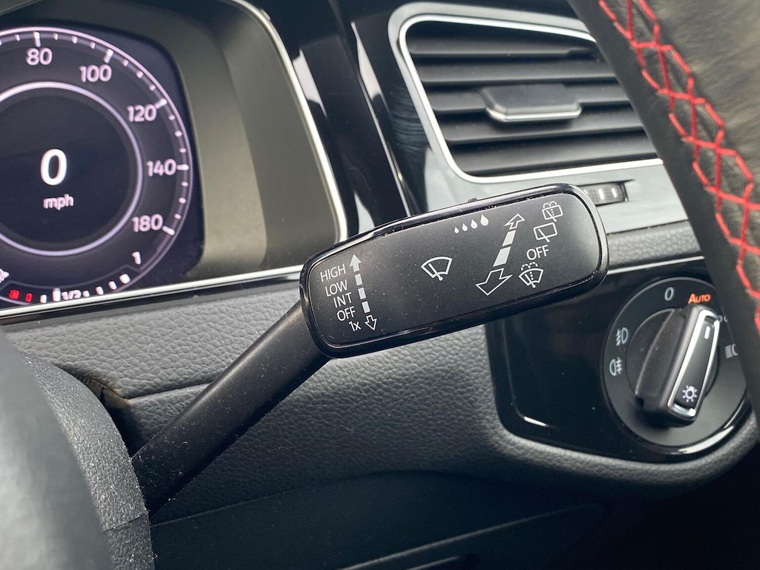 Used Volkswagen Golf 2019 for sale - 76543000: Photo 27