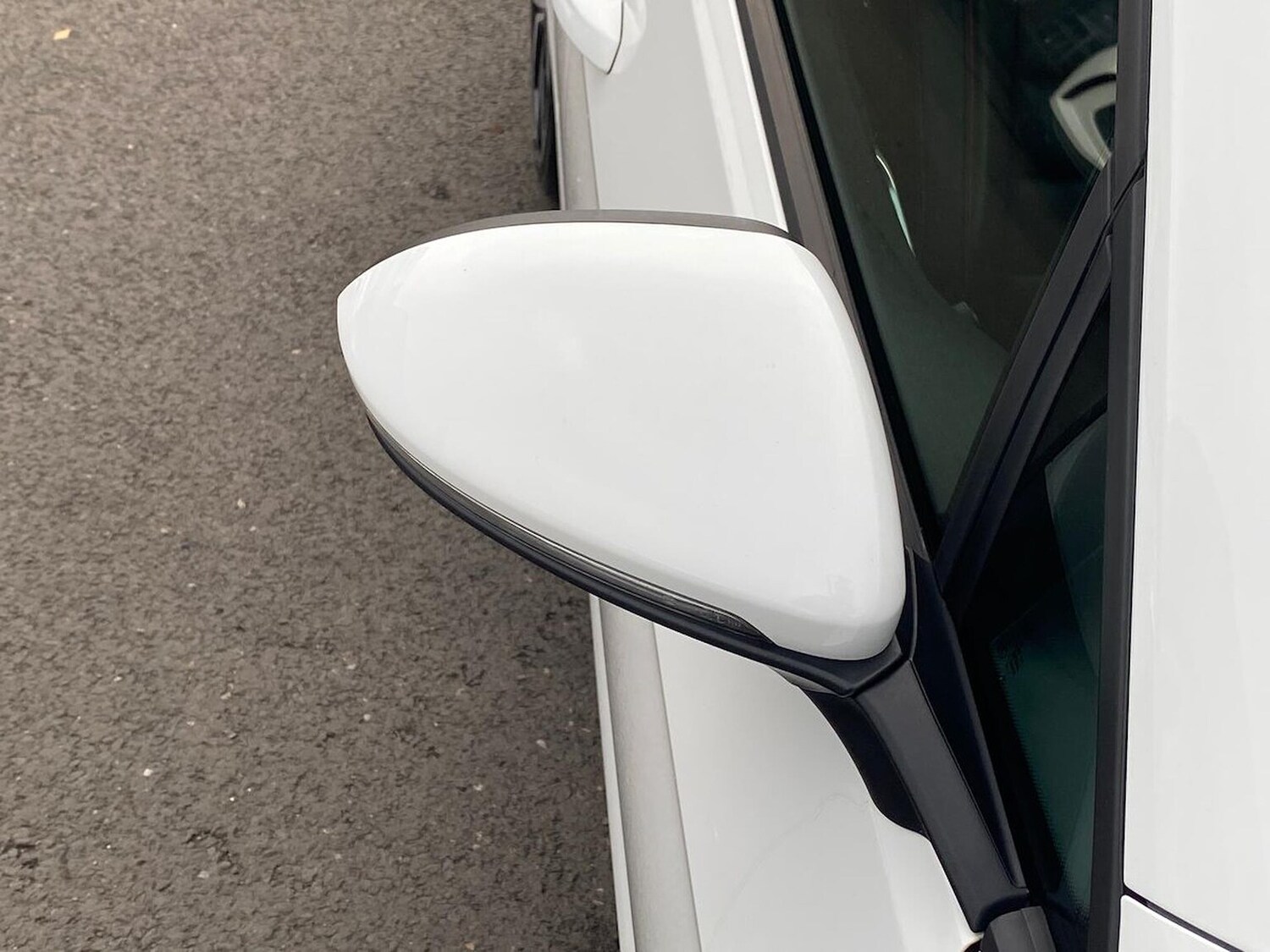 Used Volkswagen Golf 2019 for sale - 76543000: Photo 37