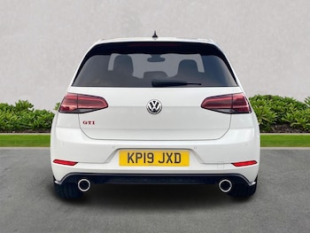 Used Volkswagen Golf 2019 for sale - 76543000: Photo