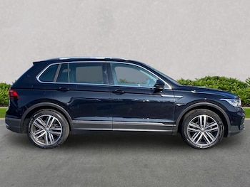 Used Volkswagen Tiguan 2023 for sale - 78195099: Photo