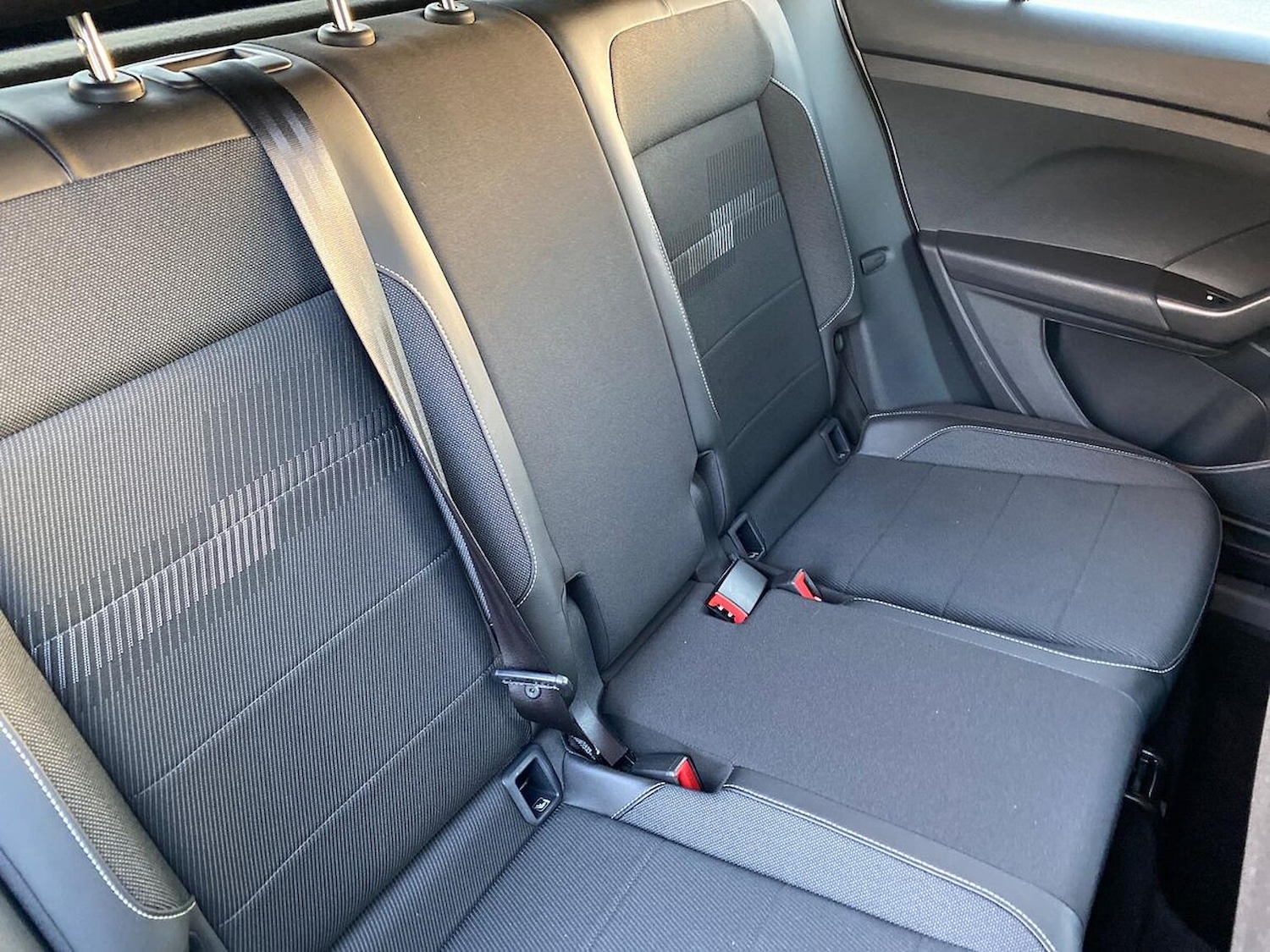 Used Volkswagen T-Cross 2022 for sale - 76785237: Photo 16