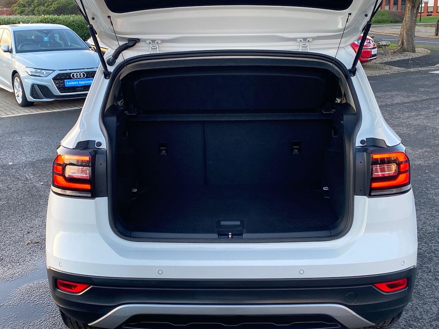 Used Volkswagen T-Cross 2022 for sale - 76785237: Photo 17