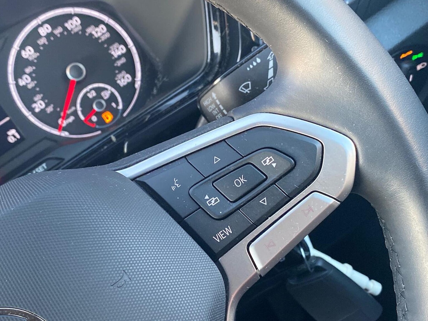 Used Volkswagen T-Cross 2022 for sale - 76785237: Photo 24