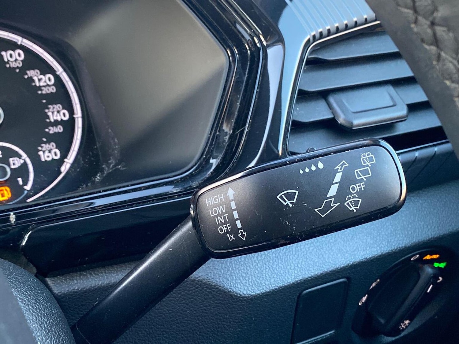 Used Volkswagen T-Cross 2022 for sale - 76785237: Photo 26