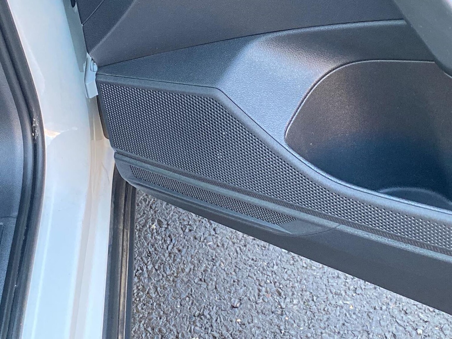 Used Volkswagen T-Cross 2022 for sale - 76785237: Photo 29