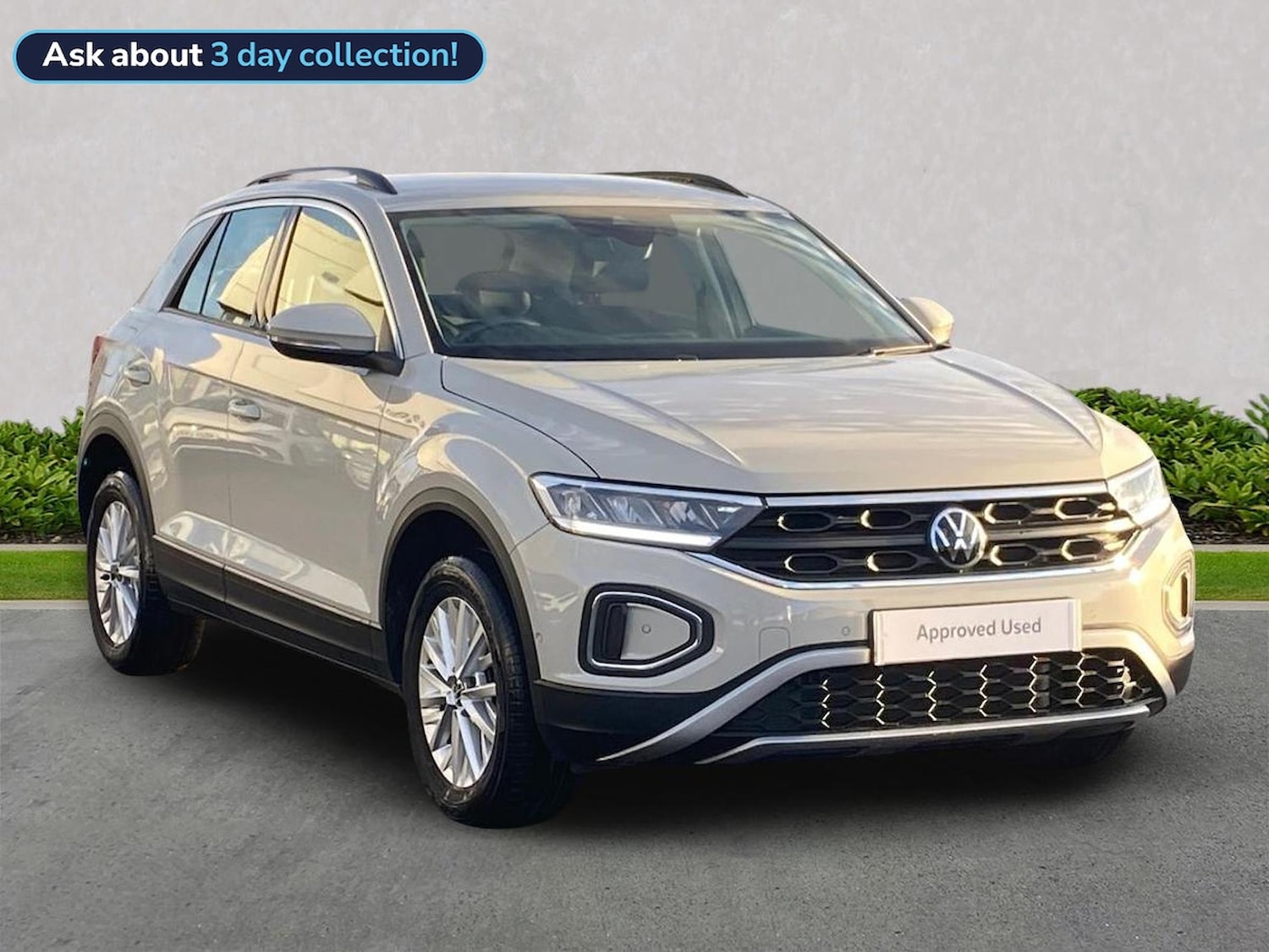 Used Volkswagen T-Roc 2022 for sale - 76725862: Photo 1