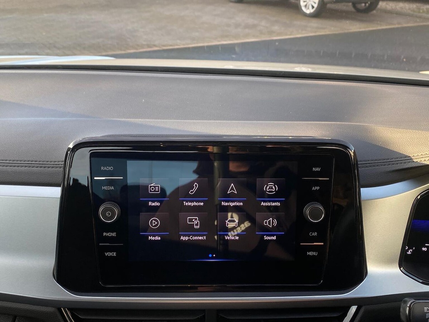 Used Volkswagen T-Roc 2022 for sale - 76725862: Photo 11