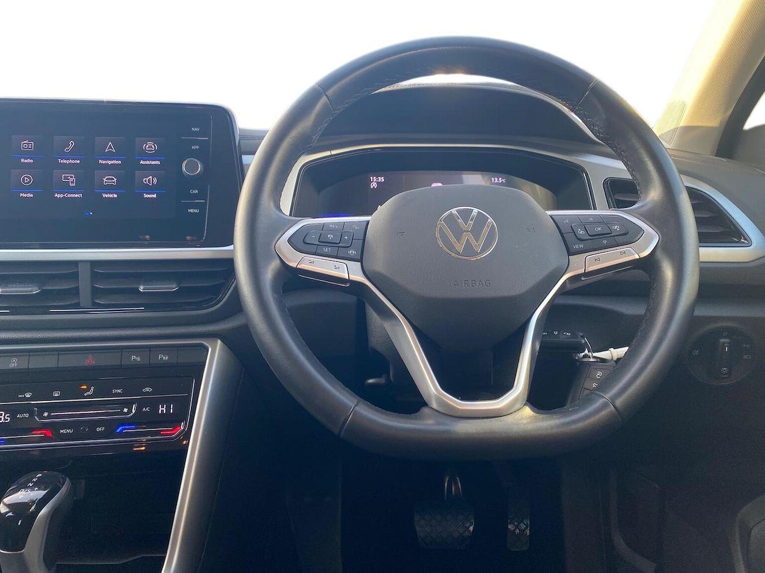 Used Volkswagen T-Roc 2022 for sale - 76725862: Photo 9