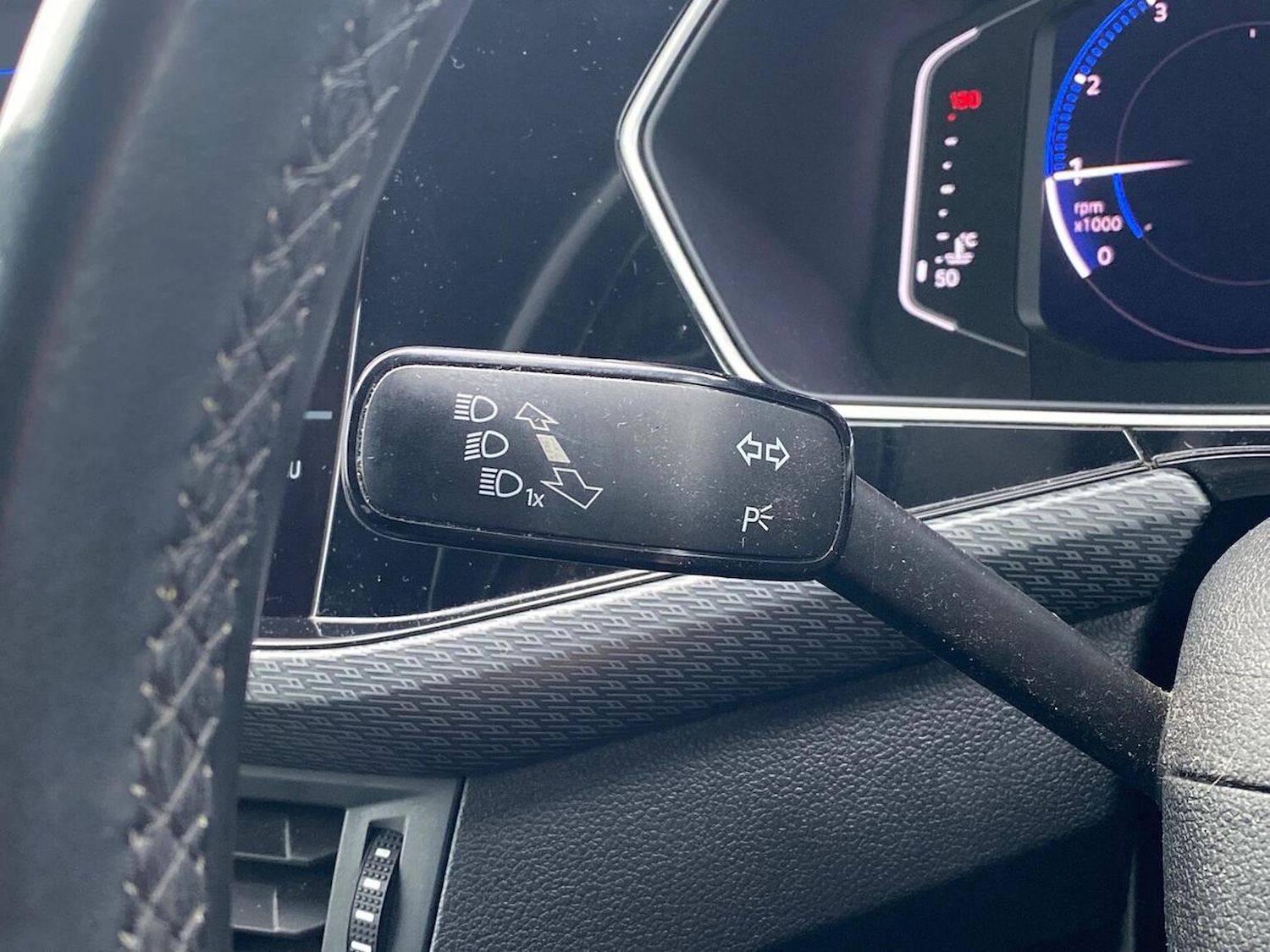 Used Volkswagen T-Cross 2019 for sale - 77688001: Photo 28