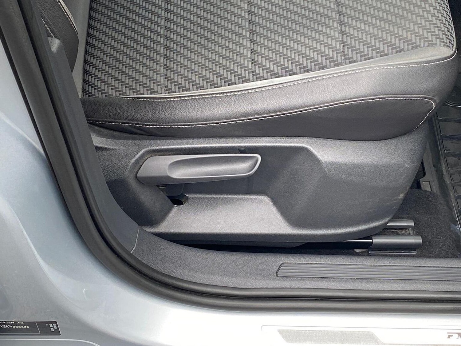 Used Volkswagen T-Cross 2019 for sale - 77688001: Photo 29