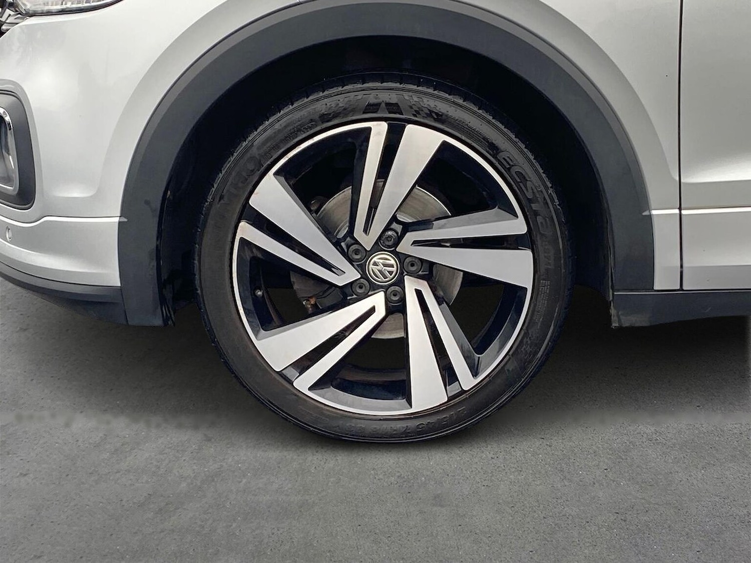 Used Volkswagen T-Cross 2019 for sale - 77688001: Photo 6