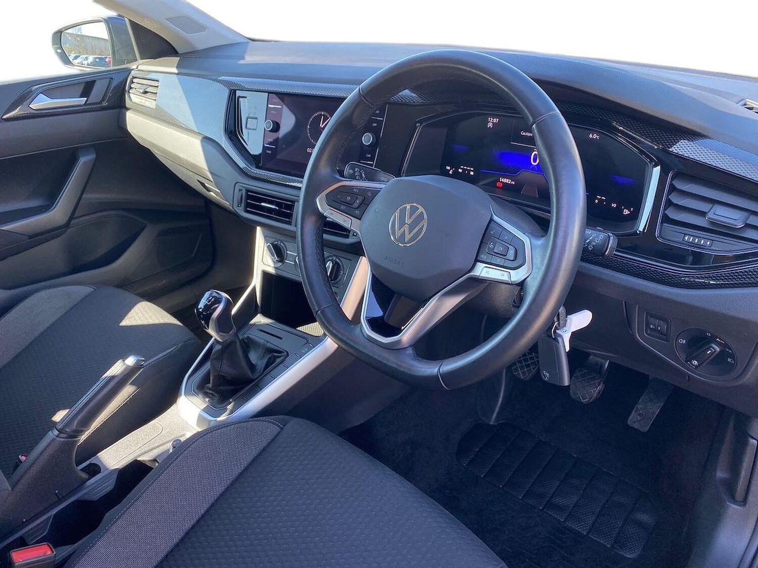 Used Volkswagen Polo 2024 for sale - 78195110: Photo 15